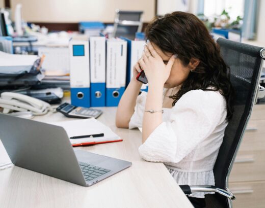 Extra wide office chair