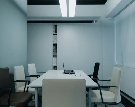 luxury executive office chair